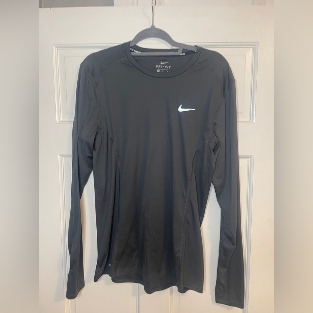 Nike long sleeve running shirt
